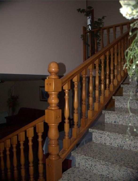 Hostal El Violi Кардона Экстерьер фото